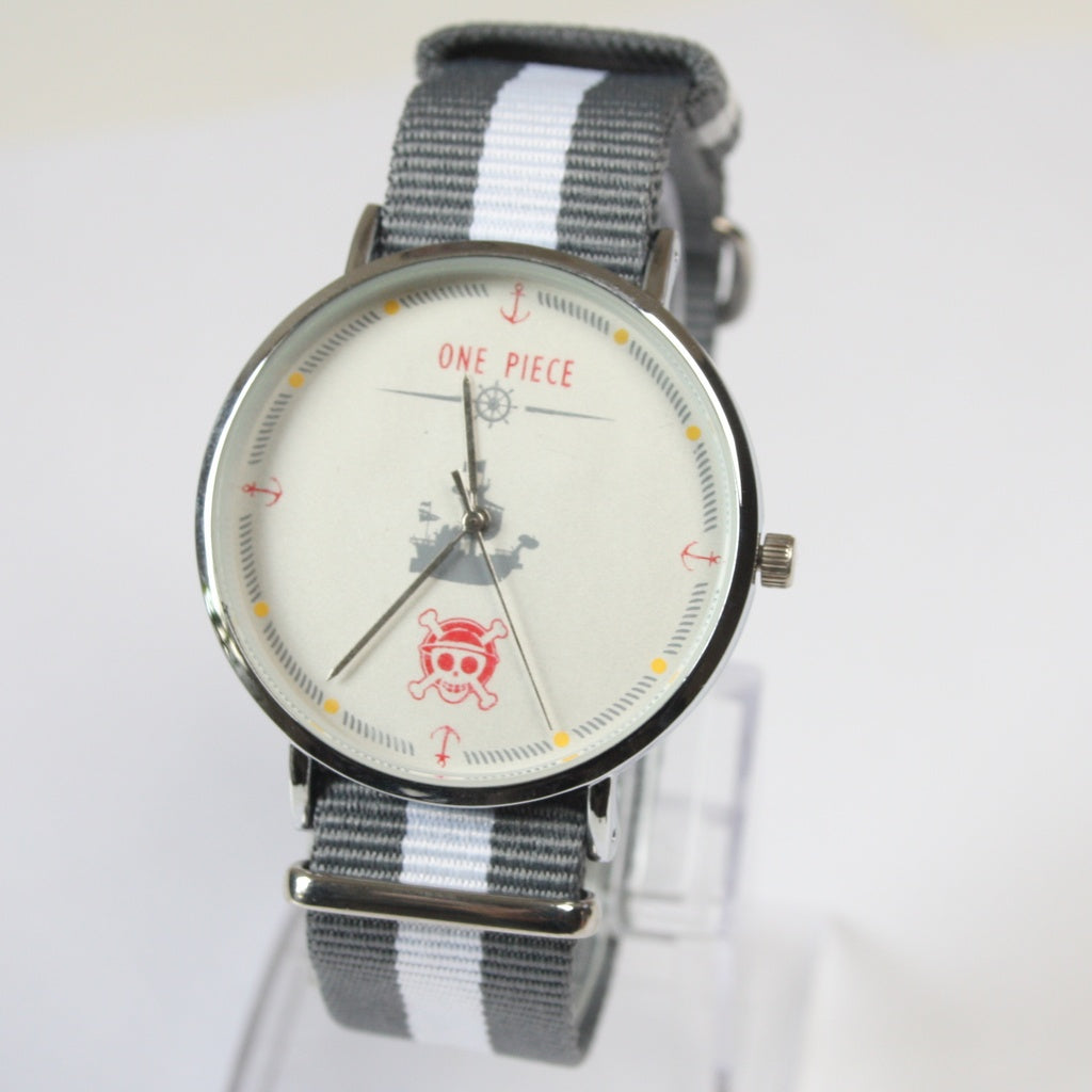 One Piece Watch Wristwatch Anime Pirates Silver