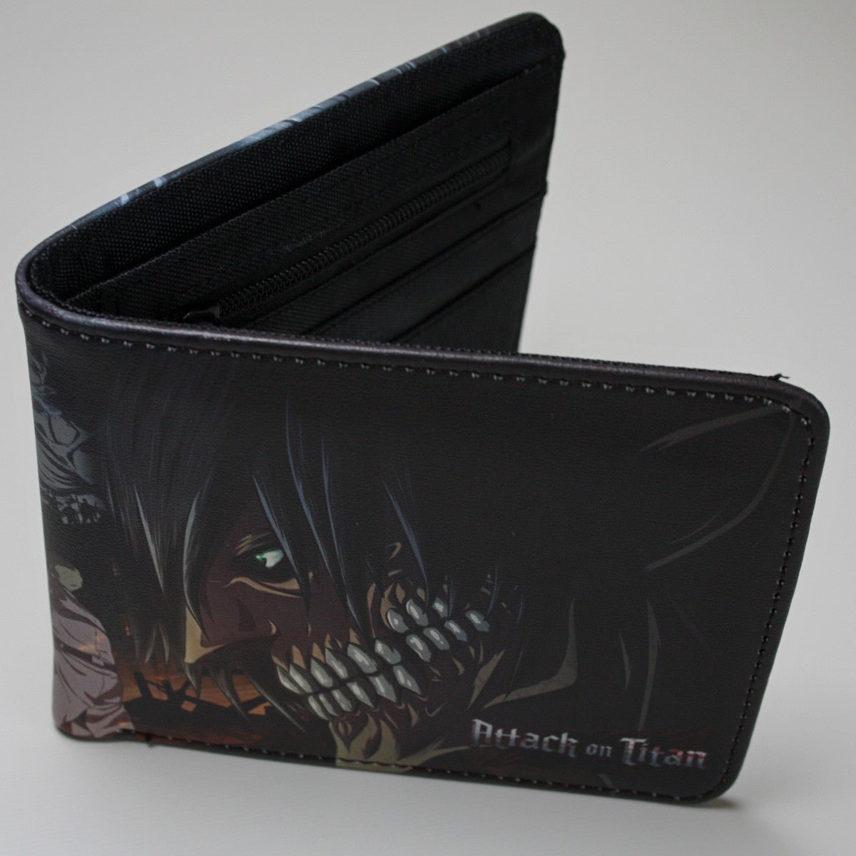 Attack on Titan Men Wallet Eren Reiner Titan Anime Bifold Coins Cards Notes Holder MWAL0411